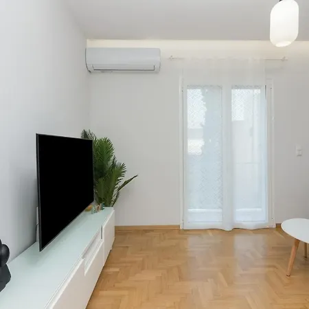 Classic 1 Bedroom In Pagrati * Αθήνα